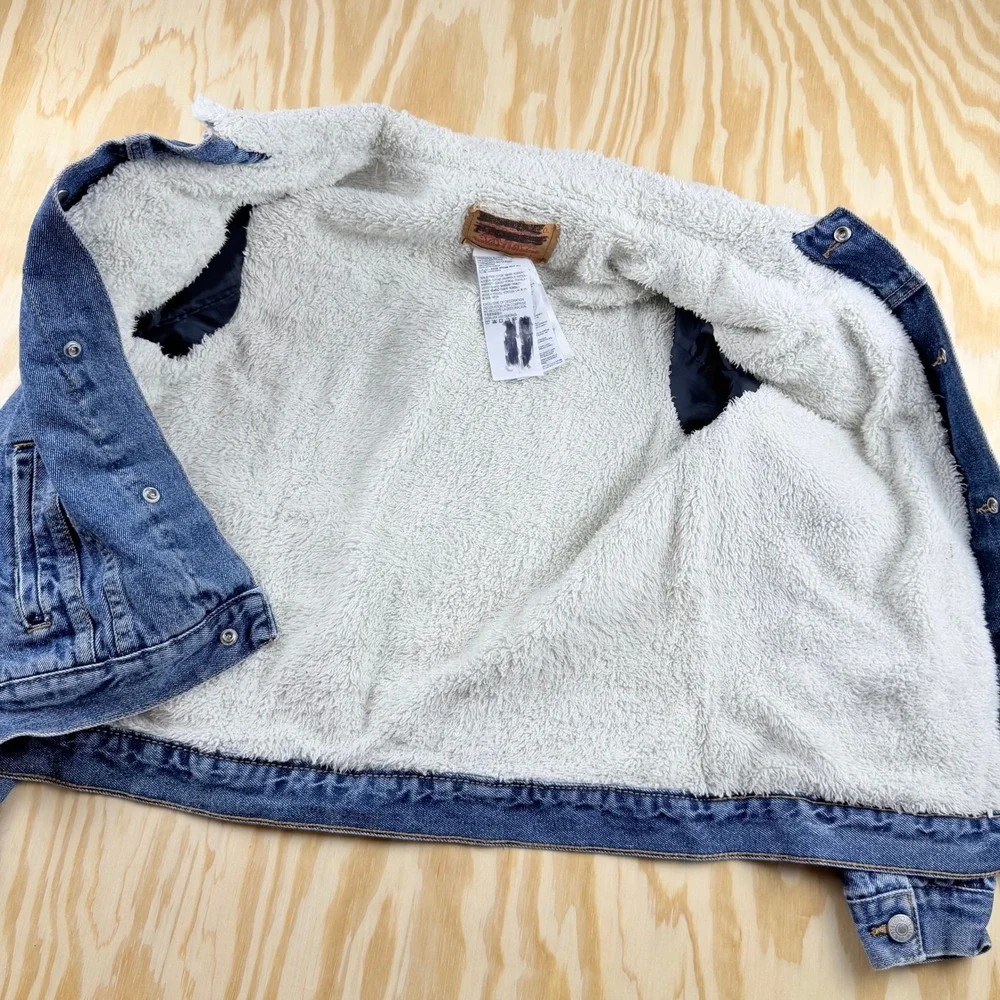 Levis Kids Denim Sherpa Trucker Jacket Blue Medium Wash Size L 12-13 Yrs